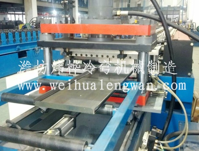 貨架成型機(jī)